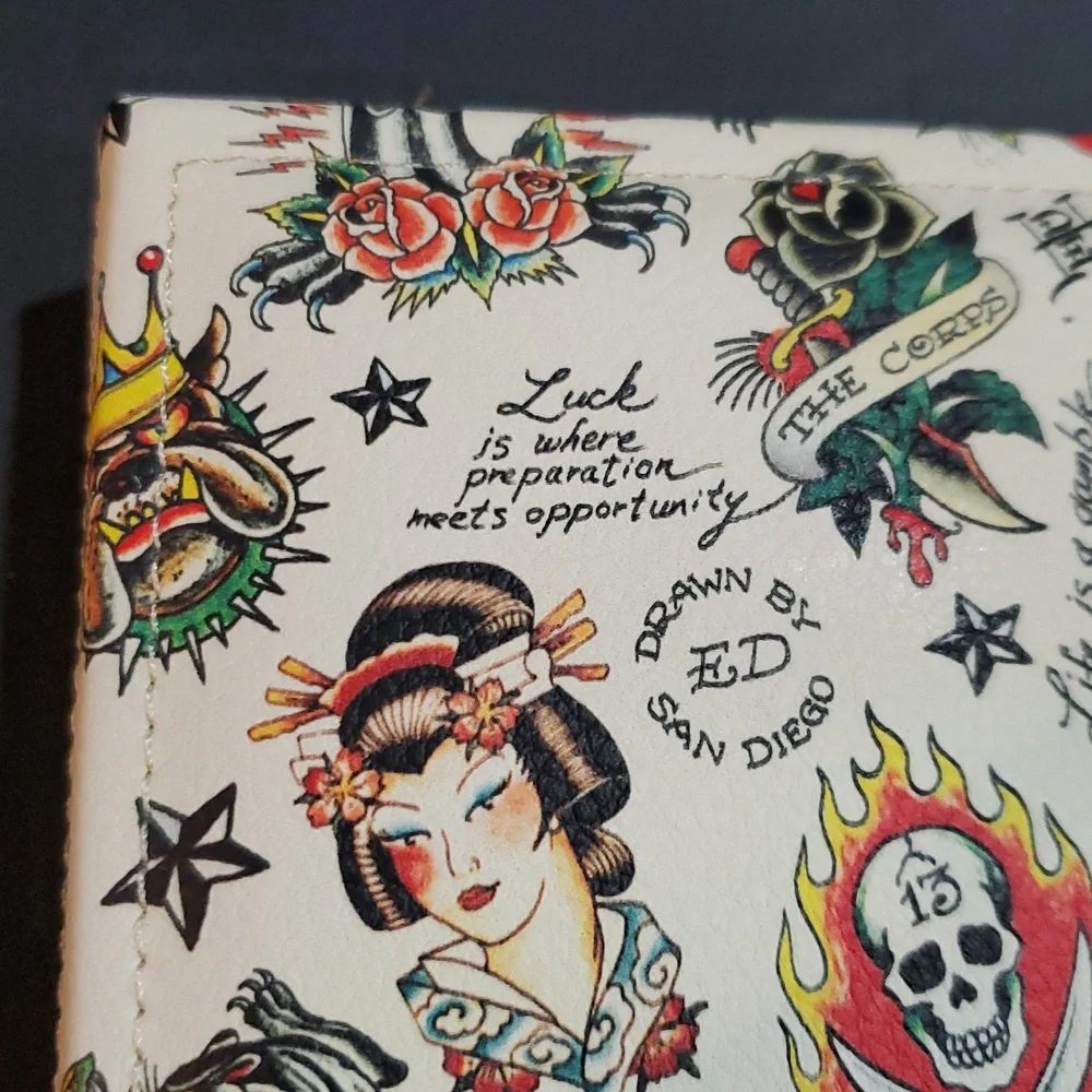 Ed Hardy‎ black iconic Ed Hardy tiger printed bifold wallet with valet tray new